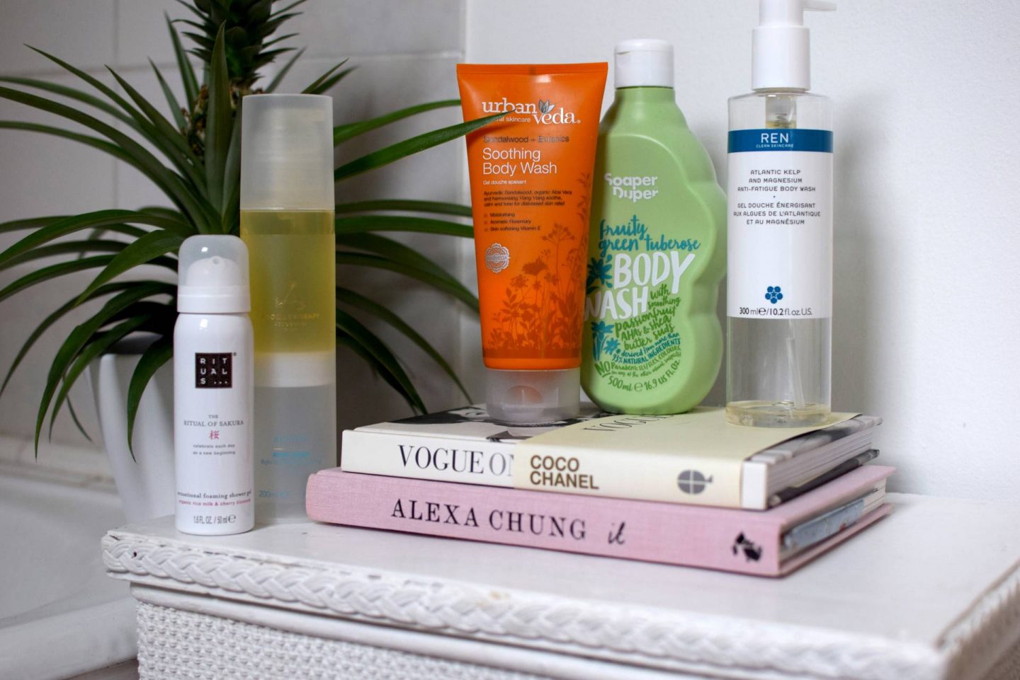 MY TOP 5 BODY WASHES | MEGAN TAYLOR